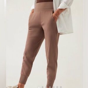 Women's Tan Jogger Pants